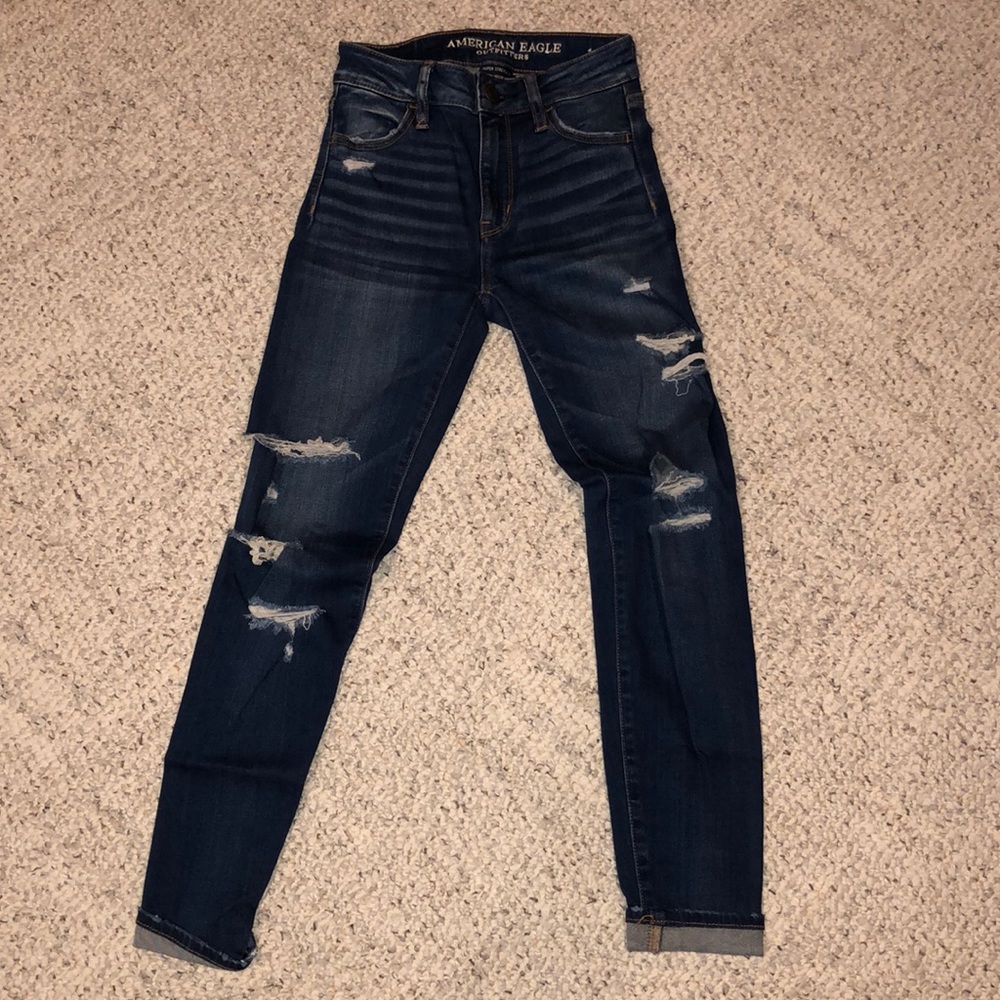 American Eagle distressed skinny jeans